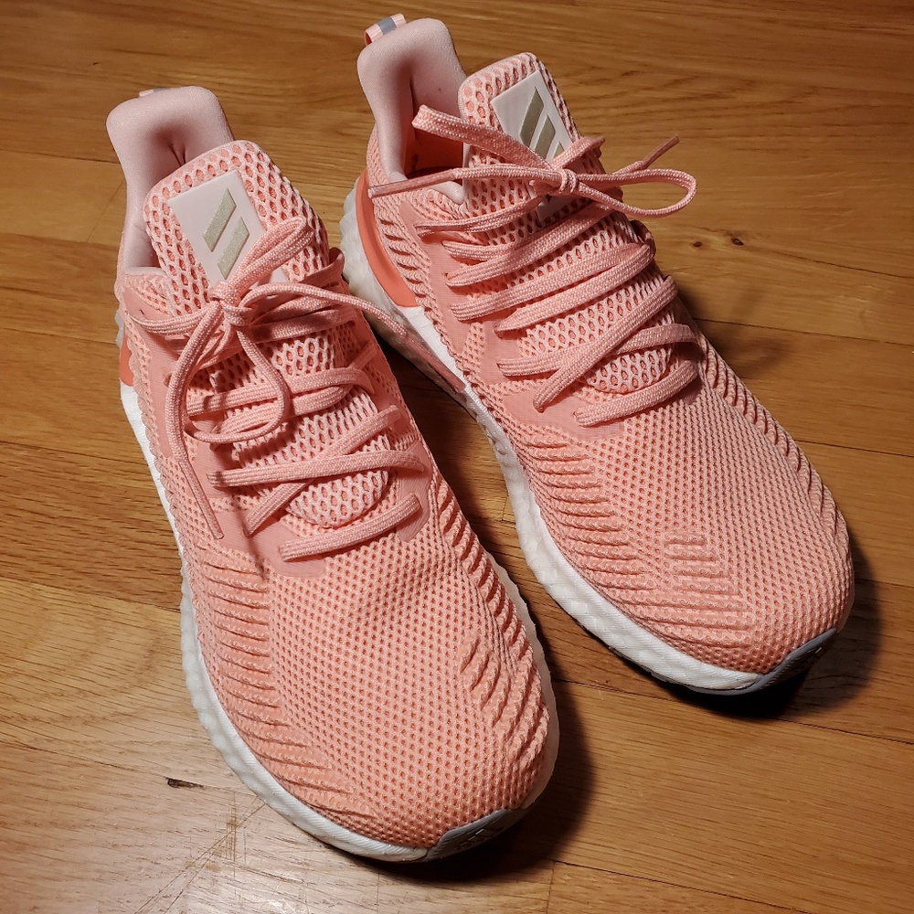 Adidas Alphaboost Sneakers Coral Men's Size 6/ Fits Woman's Size 7.5